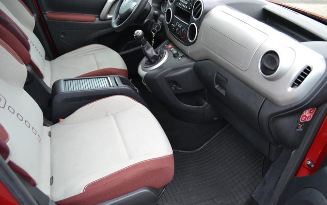 Citroen Berlingo cena 26900 przebieg: 282000, rok produkcji 2010 z Mosina małe 326